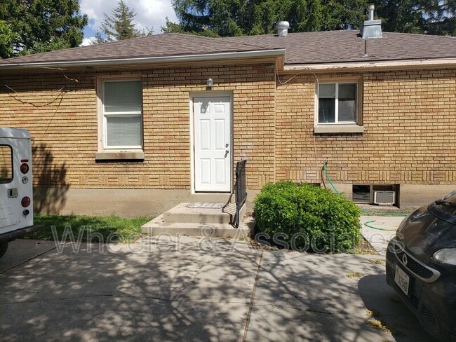 Photo - 138 W Lomond View Dr