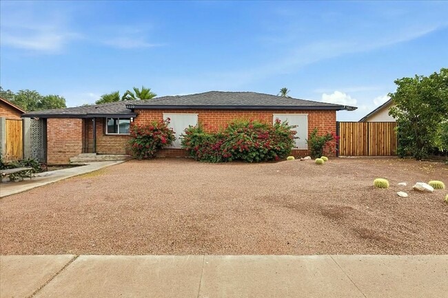 Photo - 4119 N 10th Pl