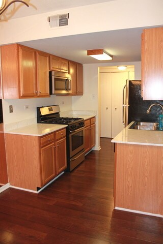 Photo - 8100 Woodglen Ln