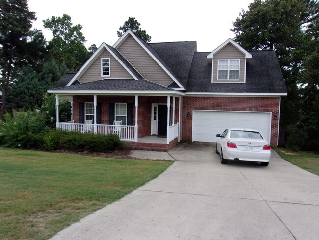 Building Photo - 1095 Magnolia Dr Rental