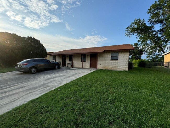 Photo - 2-Bedroom Duplex for Rent in Killeen