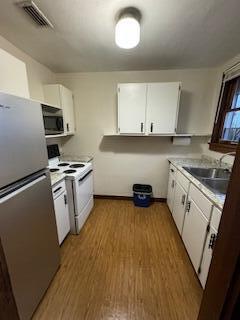 11 Parkway St
