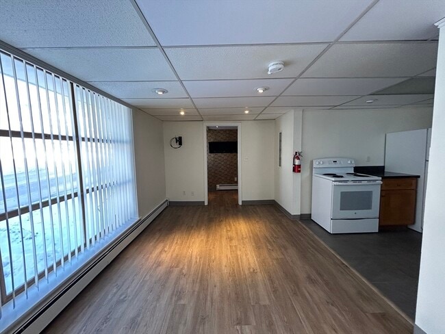 Photo - 200 Main St Unidad 1