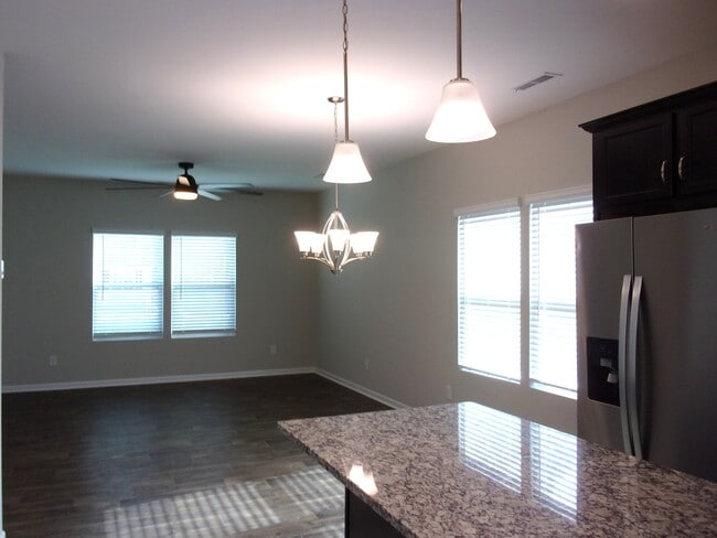 Photo - 2826 Capitol Dr