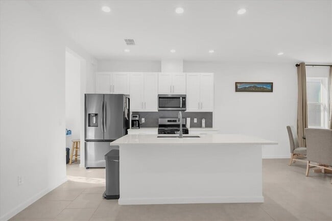 Photo - 2508 Cedar Rose St