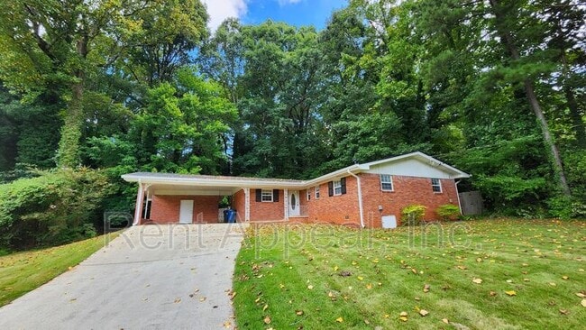 Building Photo - 2811 Arrowood Dr