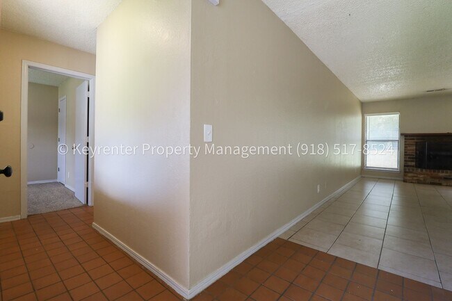4902 S Gum Ave Unidad 4902