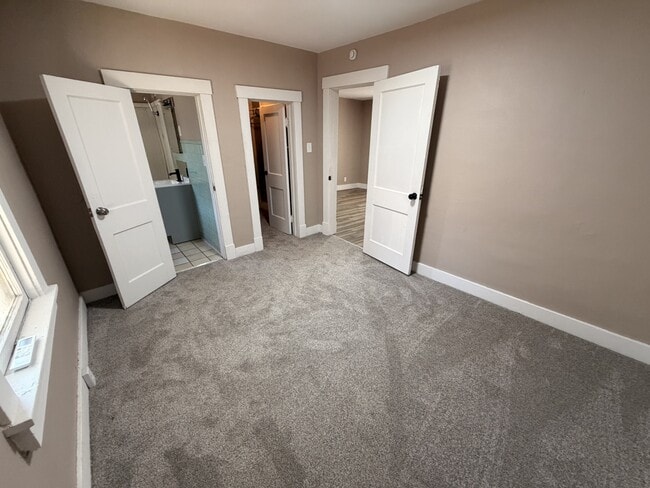 Photo - 1004 N Plum St
