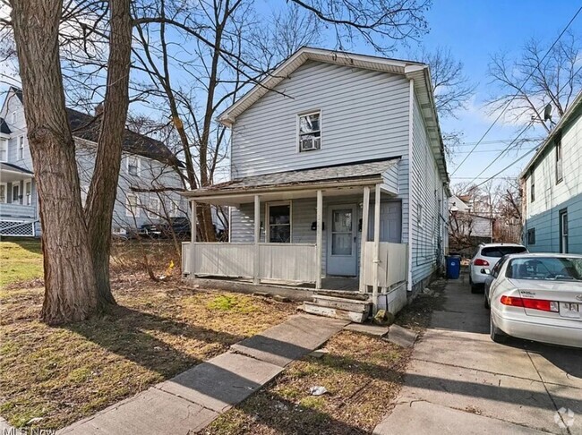 Building Photo - 3234 W 90th St Unit Down Rental