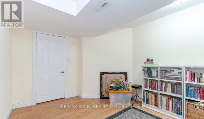 Photo - 202 Nahani Way