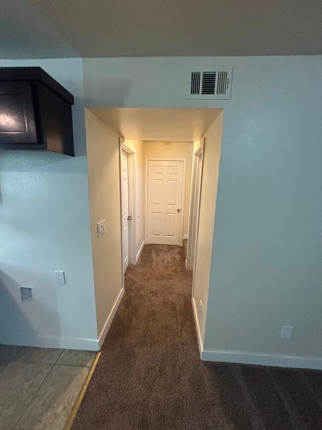 Photo - 136 W 84th St