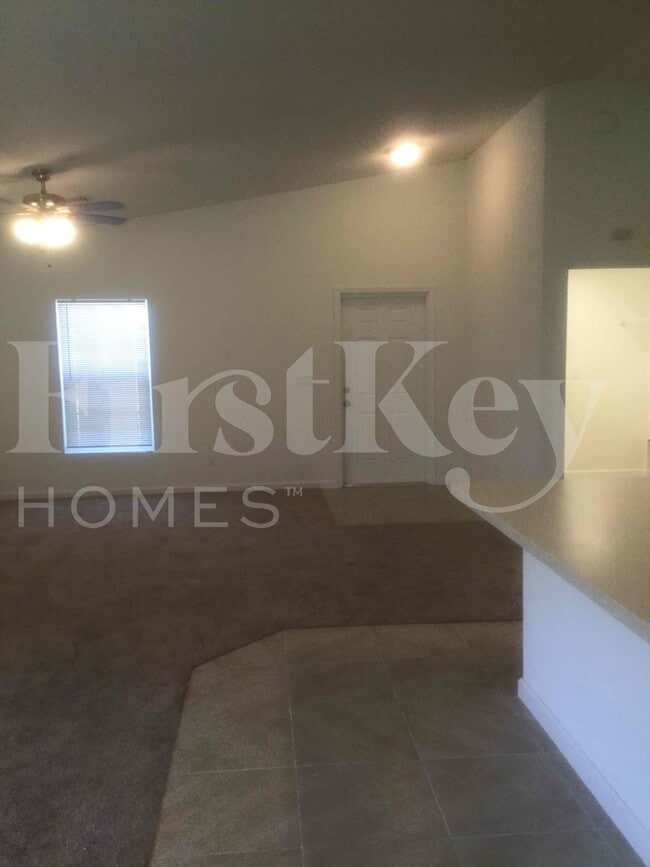 Photo - 3149 SW Letchworth St