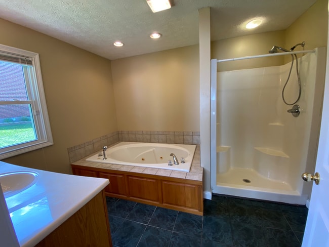 Photo - 117 Sunset Dr