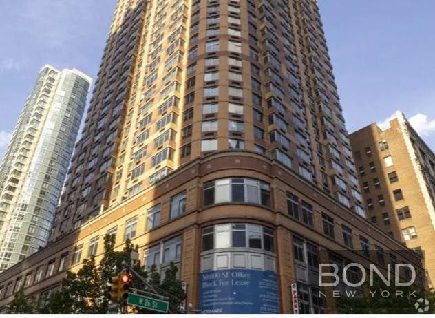 Building Photo - 776 Sixth Avenue Unit 32F Rental