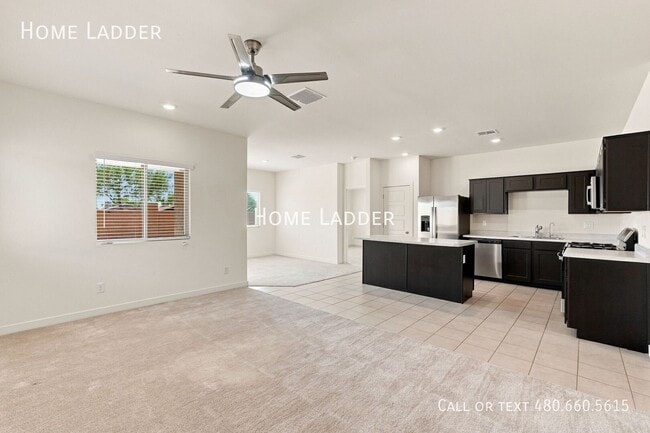 Photo - 2528 N Coolidge Ave