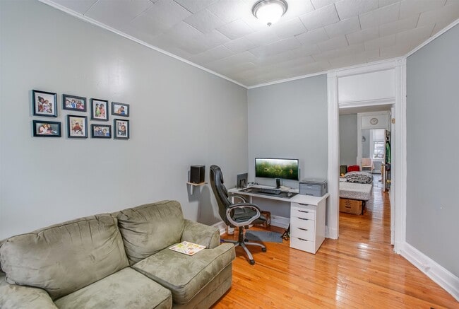 Building Photo - 45 Carlton Ave Unit 2L Rental