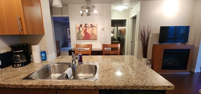 Photo - 689 Abbott St Unit 1607