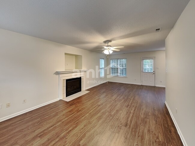 Photo - 5512 Chasewind Dr