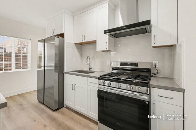 Photo - 2340 Rheem Ave