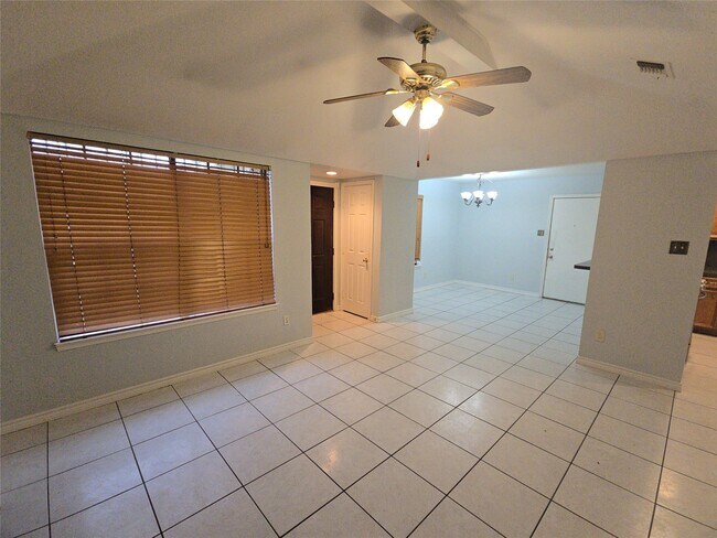 Photo - 13806 Long Glen Dr