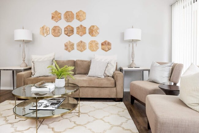 Photo - Eastbridge Apartments