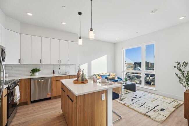 Photo - Via Callowhill