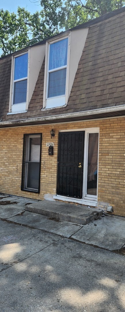 Photo - 11526 S Racine Ave Townhome