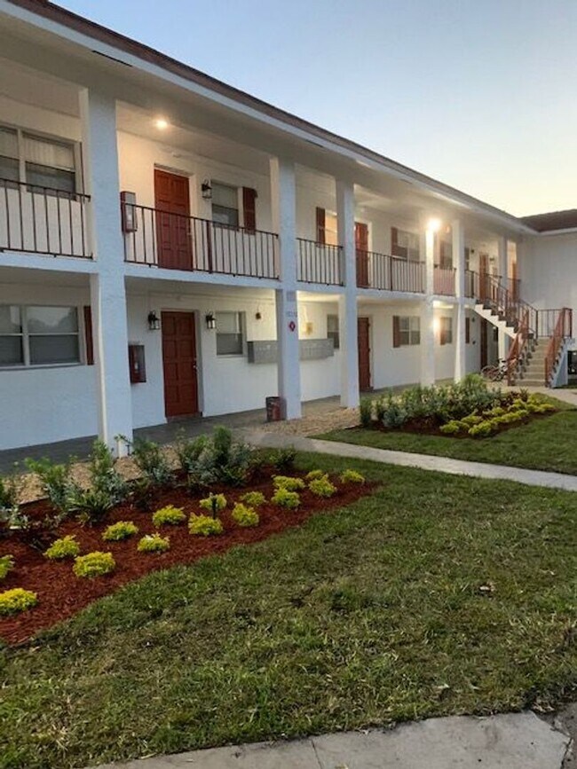 10120 NW 36 St Coral Springs, FL 33065