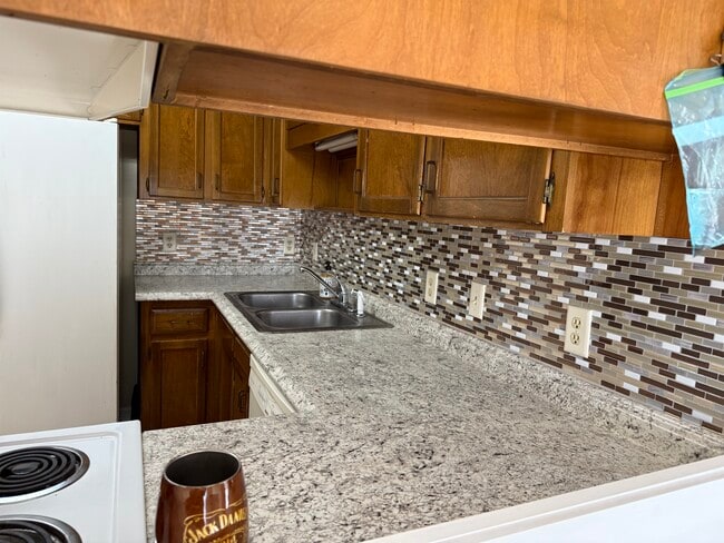 Photo - 2679 Aberdeen Ct