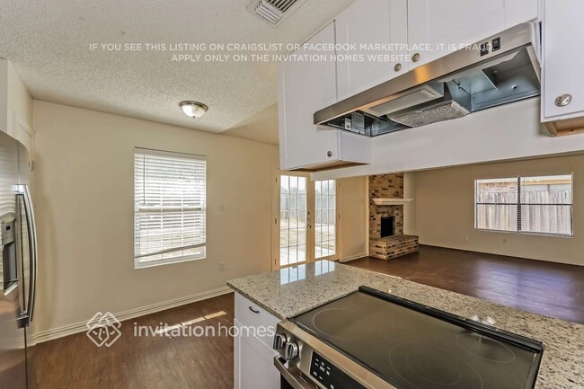 Photo - 654 Clover Ln