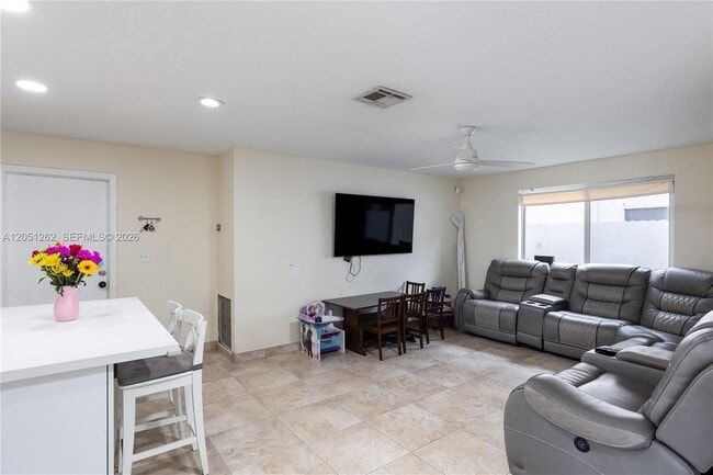 Photo - 2400 NW 103rd Ave