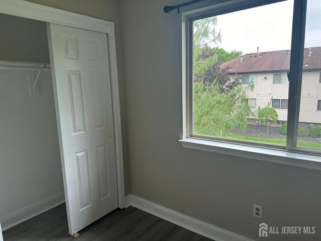 Photo - 4516 Birchwood Ct