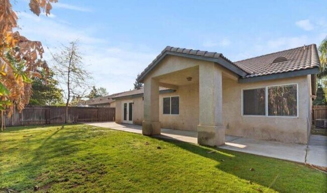 Photo - Beautiful House for Rent NW Bakersfield - ...