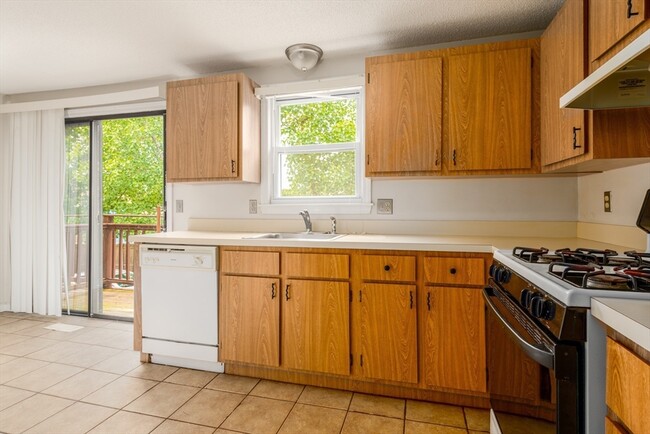 Photo - 126 Willard St