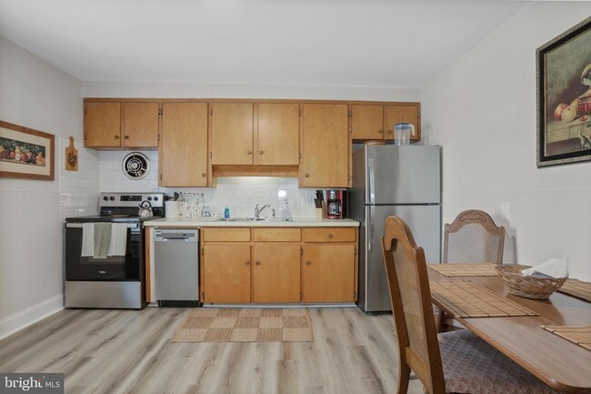 Photo - 1900 Princess Anne St Unit 1