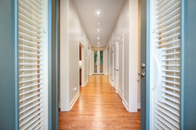 Photo - 4115 E Galer St