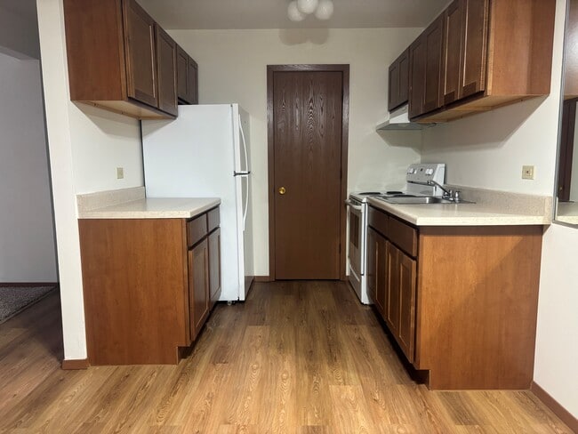 Photo - Hinkston Pond Apartments