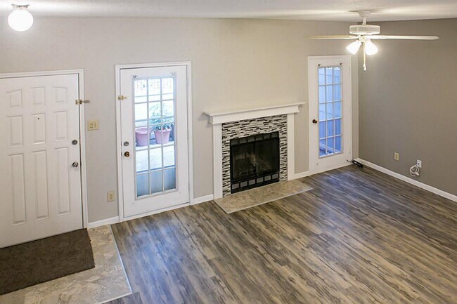 Photo - 6000 Reims Rd Unit 4105