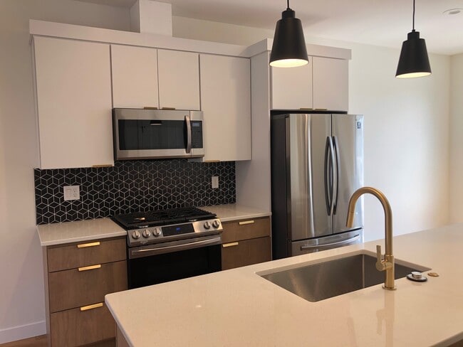 Photo - 1721 D St SW