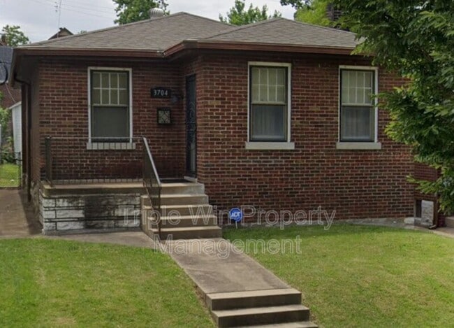 Building Photo - 3704 Taft Ave