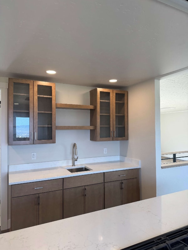 Photo - 2900 Loraine Dr