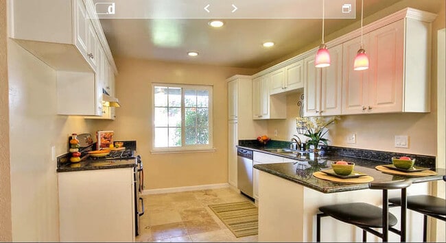 kitchen - 1614 Orchard View Dr