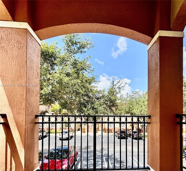 Photo - 3481 Briar Bay Blvd Unit 206