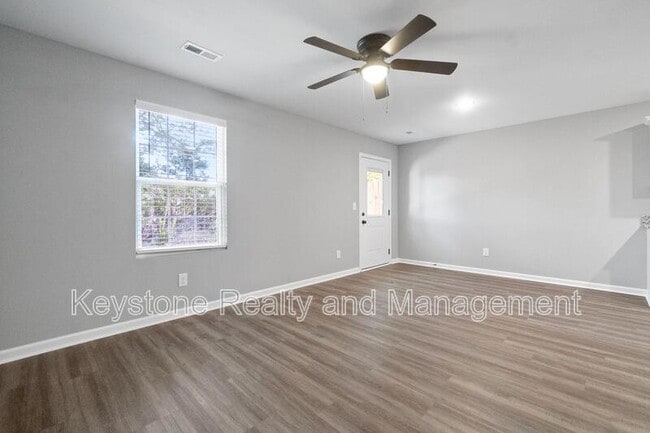 Photo - 2186 Peachers Mill Rd