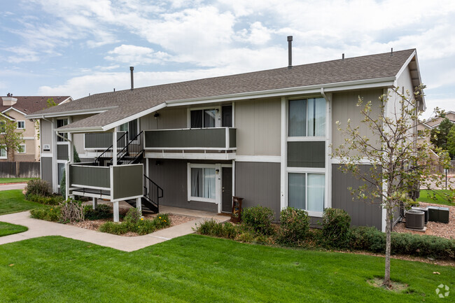 Exterior - Broadmoor Ridge Apartments