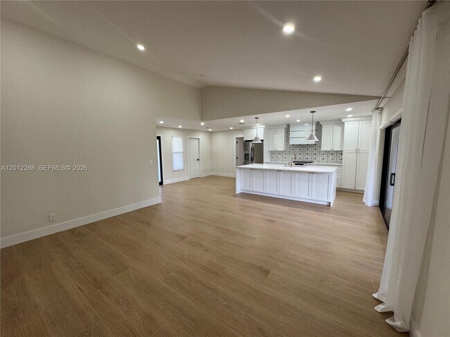 Photo - 9234 Southampton Pl