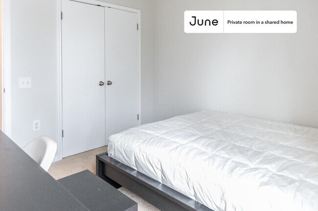 Photo - Room in Shared 5 bed/2 bath home Unit C