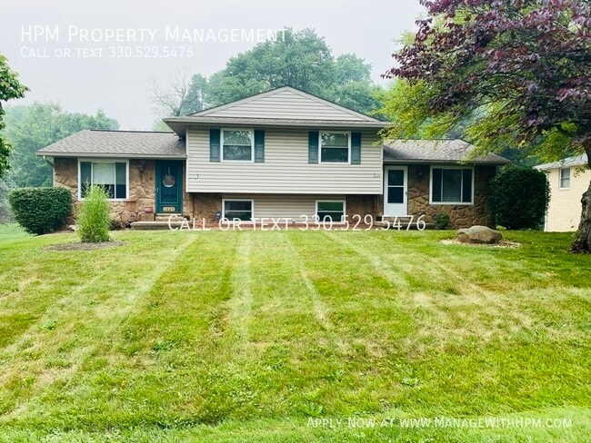 Building Photo - 1827 Thackeray Ave NW