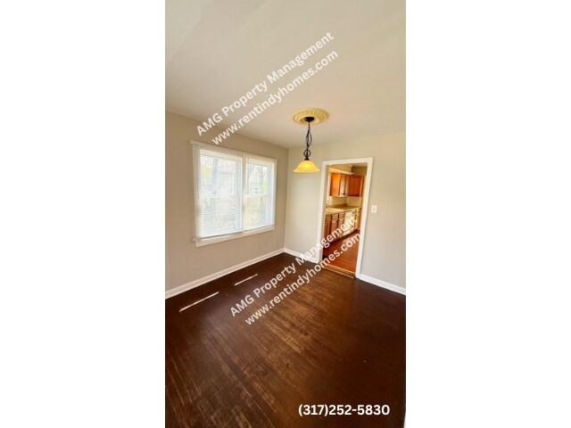 Photo - EAST//CENTER TOWNSHIP, Great renovated home!!