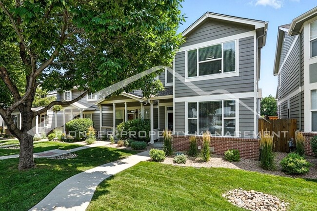 Building Photo - Beautiful Townhome With Garage and Central AC